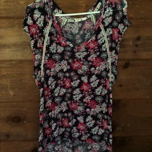 Sleeveless Lightweight Summer Top